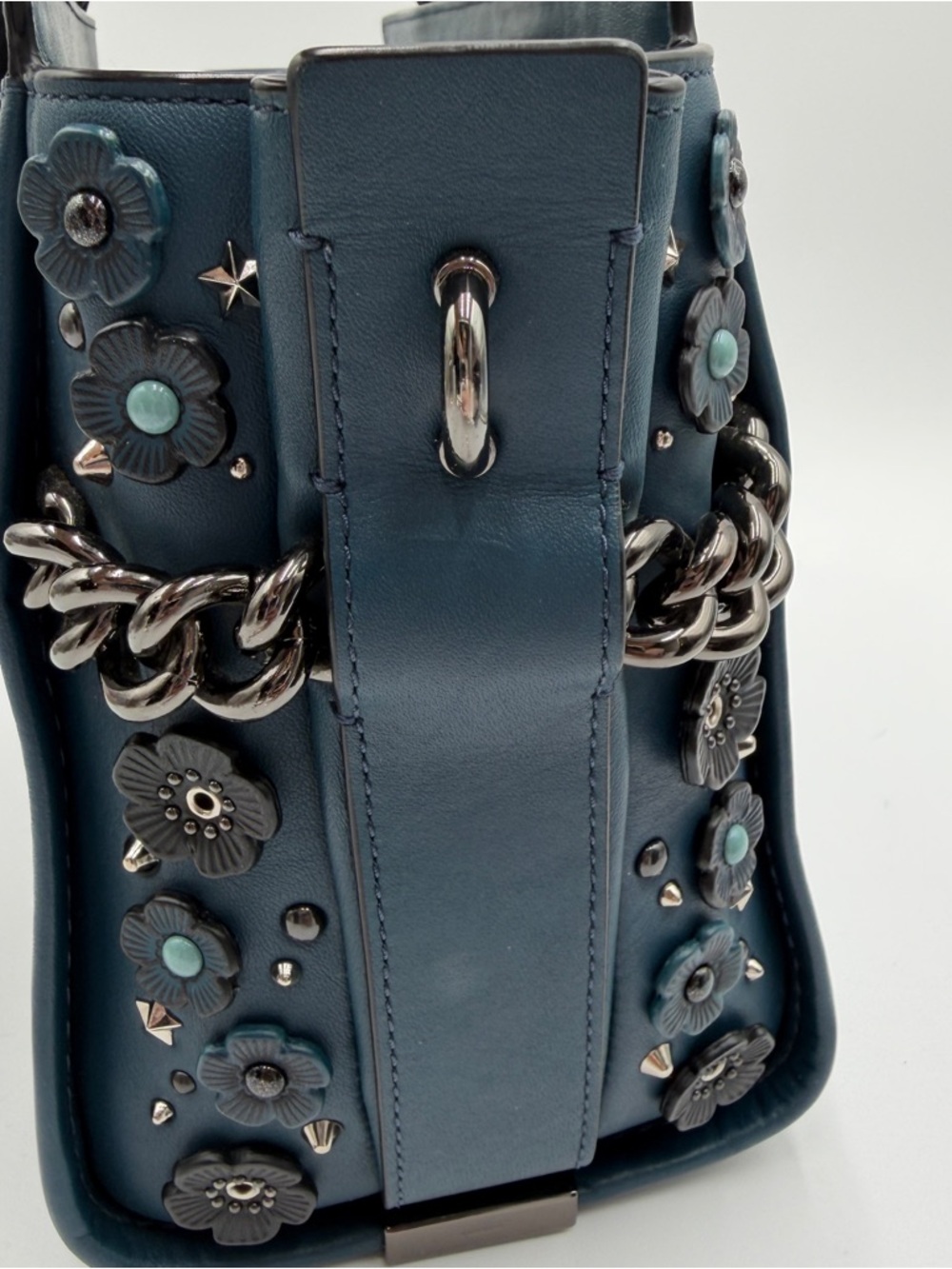 Coach Swagger 27 Satchel, Mineral Blue w/dustbag - Picture 2 of 6